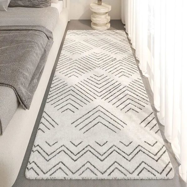 tapis de couloir noir et blanc