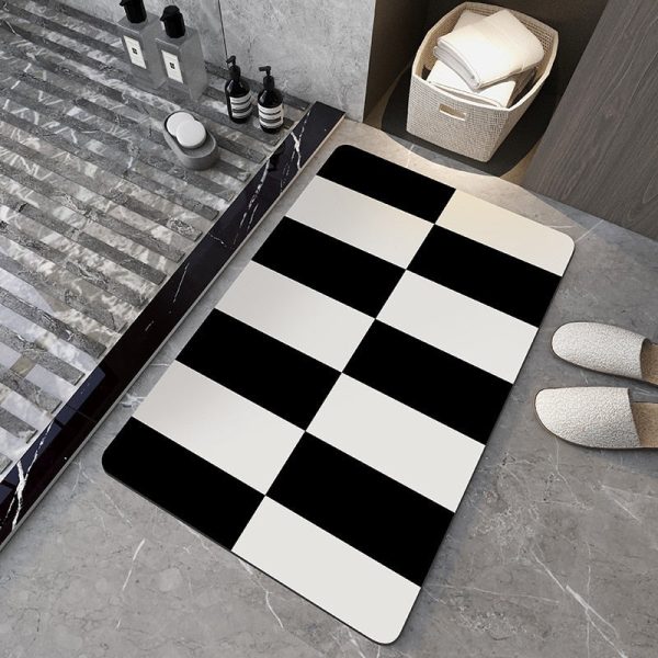 tapis de bain noir et blanc élégant