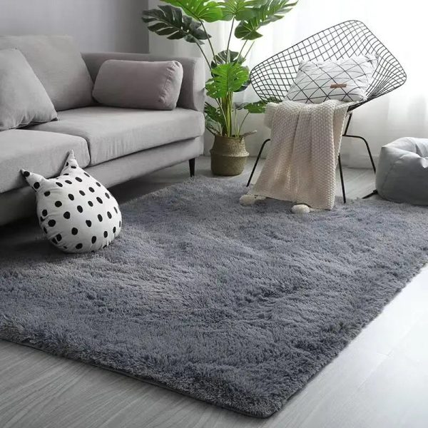 tapis de salon moelleux gris